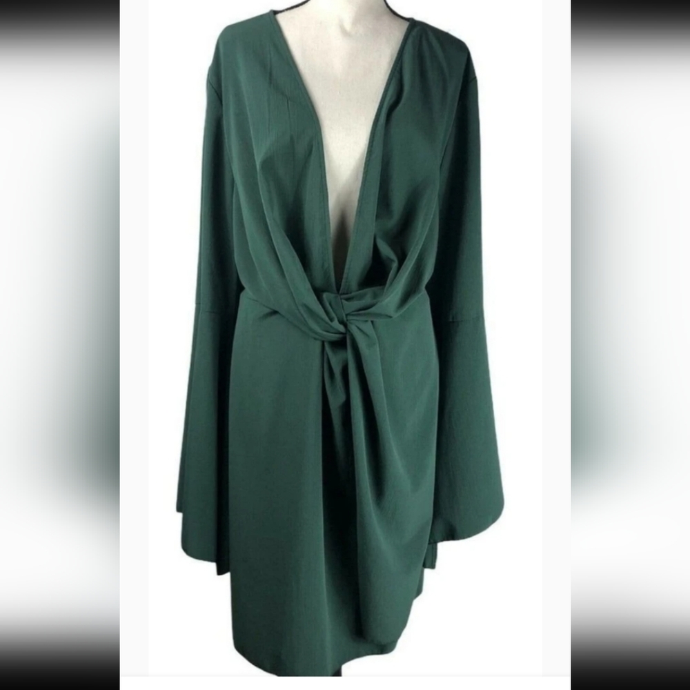 SHEIN Bell Sleeve Dress in Green
